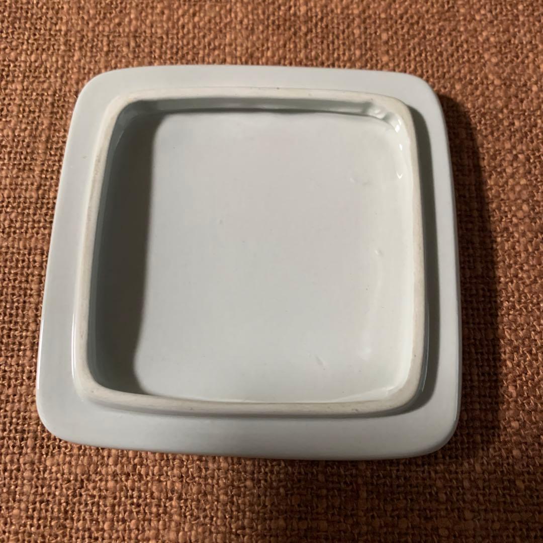 ビヨンヴィンブラッド ビンテージのアリス・シュガレットと言う題名の