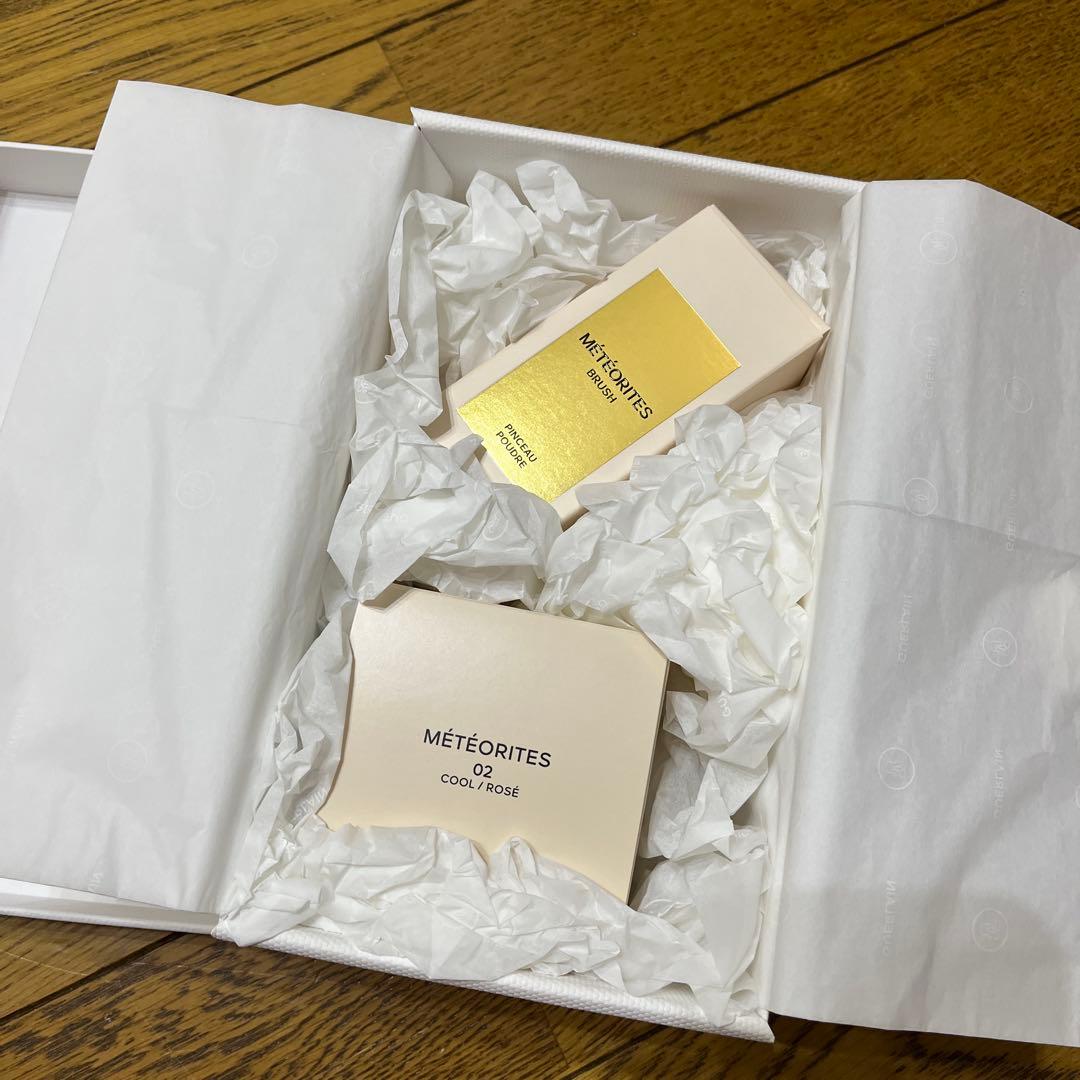 GUERLAIN メテオリット ビーユ ブラシ