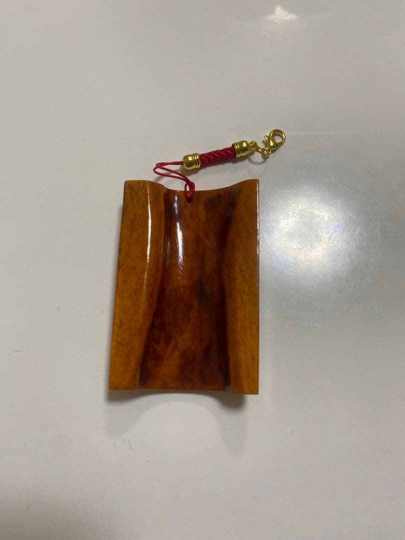 根付 時代物 材質不明 骨？ウニコール？鯨牙？セイウチ牙？送料無料