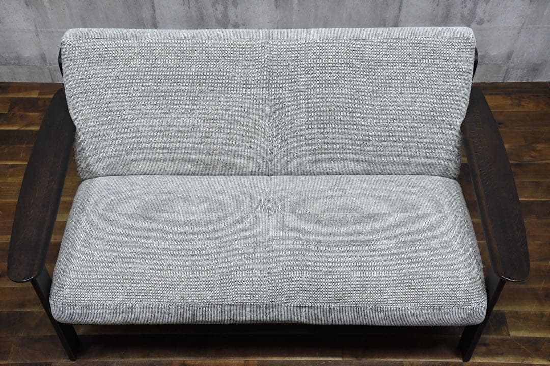 FAC63 カリモク Chitano チターノ W1310 2人掛けソファ