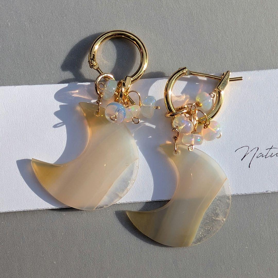 アイリスアゲート ムーン ピアス