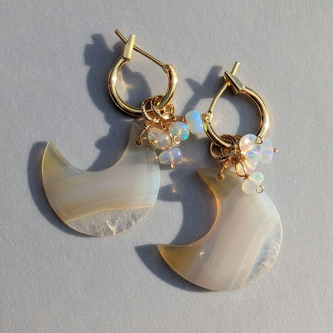 アイリスアゲート ムーン ピアス