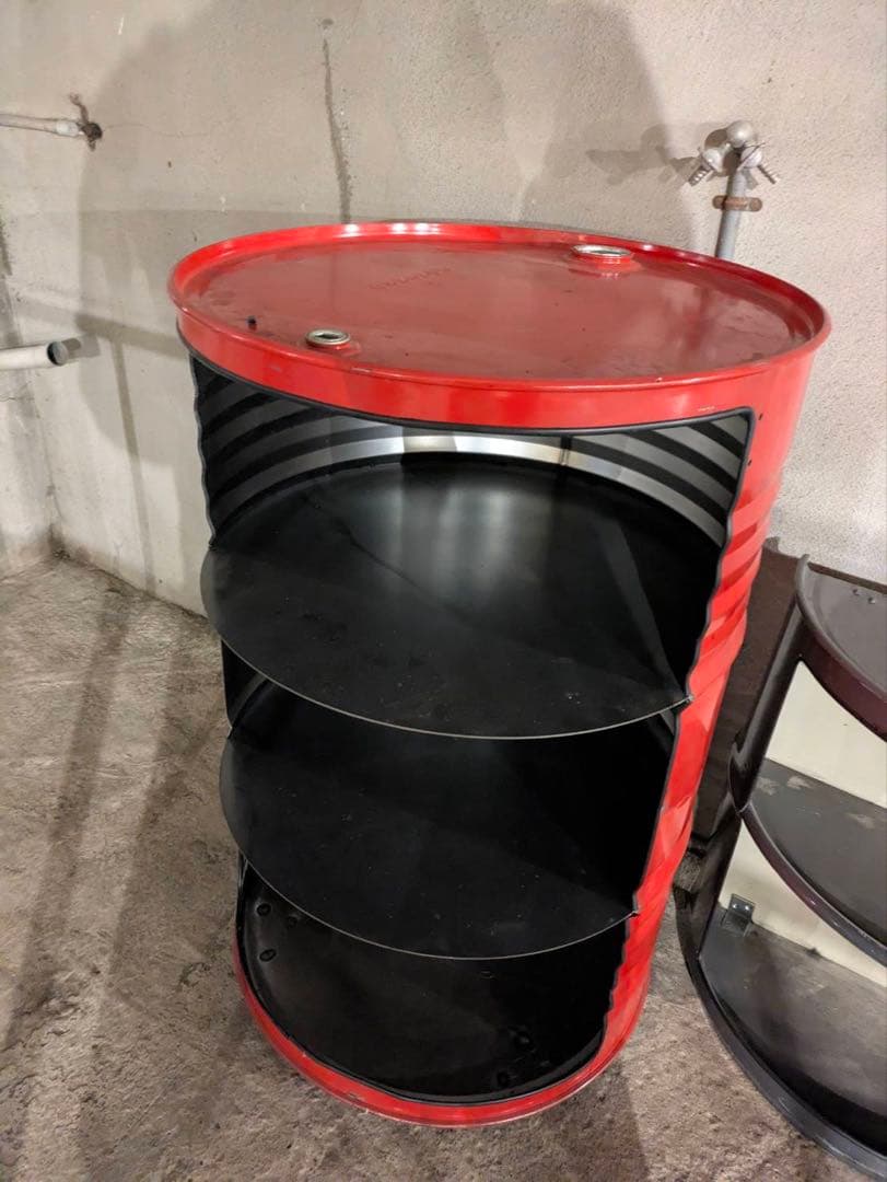 ドラム缶　リメイク　レッド　キャスター付き３段シェルフ