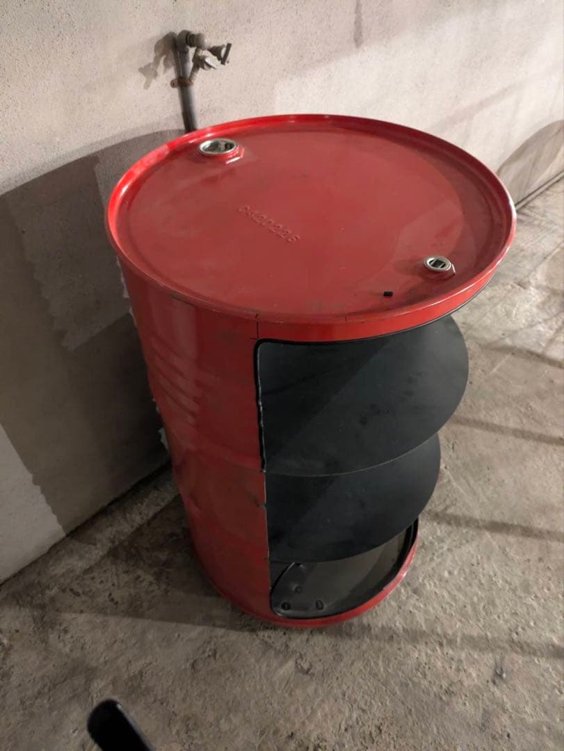 ドラム缶　リメイク　レッド　キャスター付き３段シェルフ