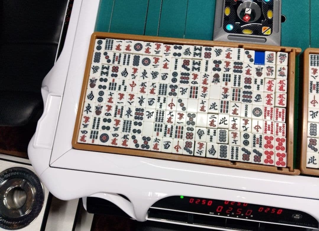 全自動麻雀卓 アモスレックス3 美品！　 上下 整列 なし CSJ　動画あり