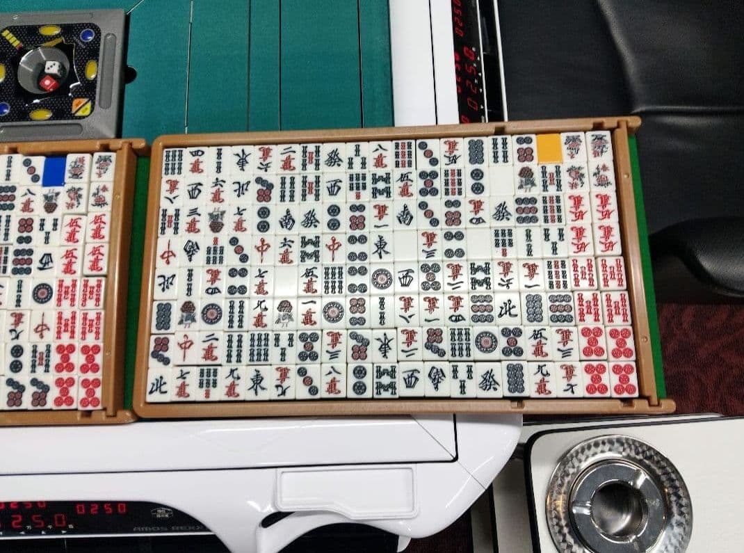 全自動麻雀卓 アモスレックス3 美品！　 上下 整列 なし CSJ　動画あり