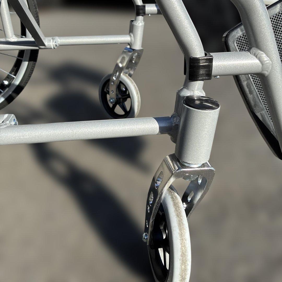 自走用車椅子 W2505 黒