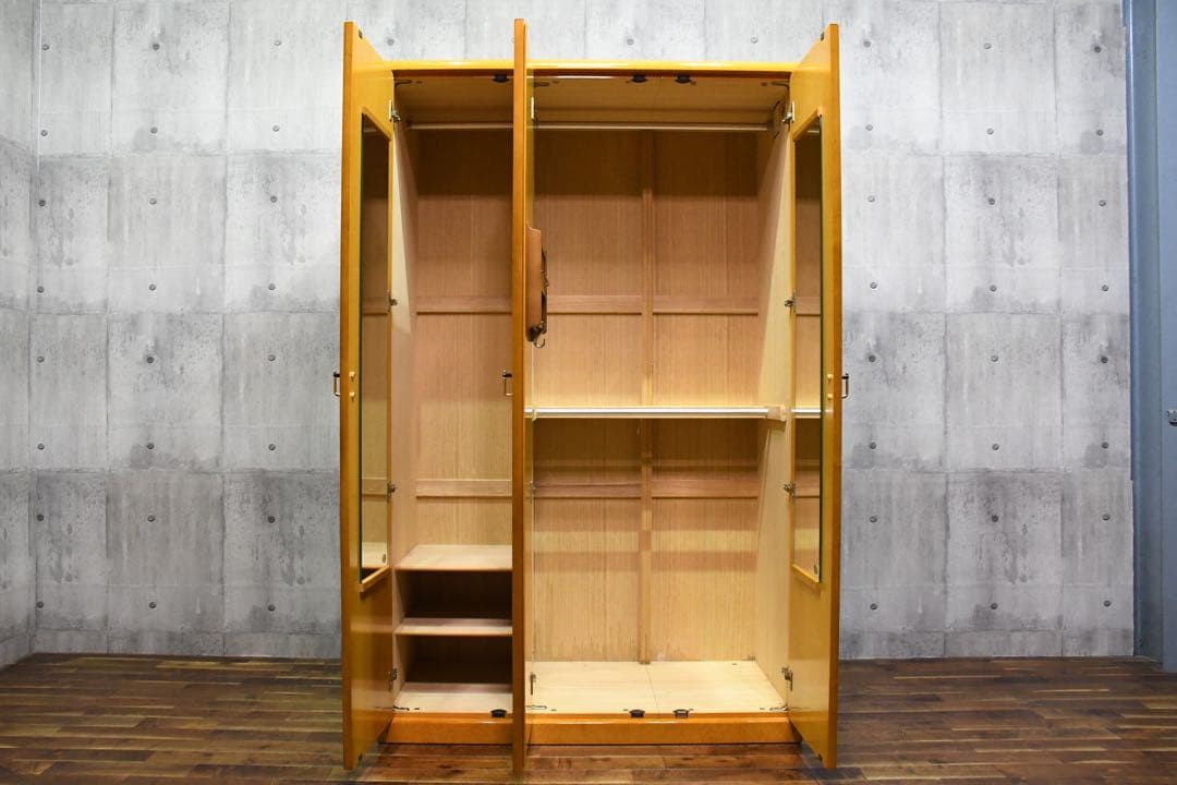 DEK40 府中家具 バーズアイメープル ワードローブ 最高級 鳥目杢 3面扉