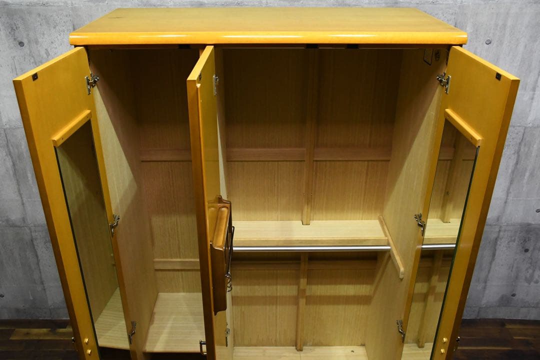 DEK40 府中家具 バーズアイメープル ワードローブ 最高級 鳥目杢 3面扉