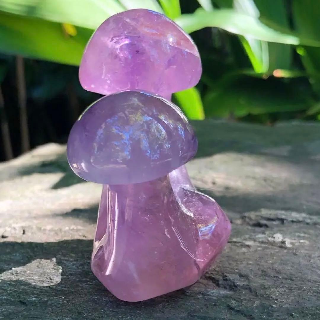 紫水晶　アメジスト　原石　双子　マッシュルーム　きのこ