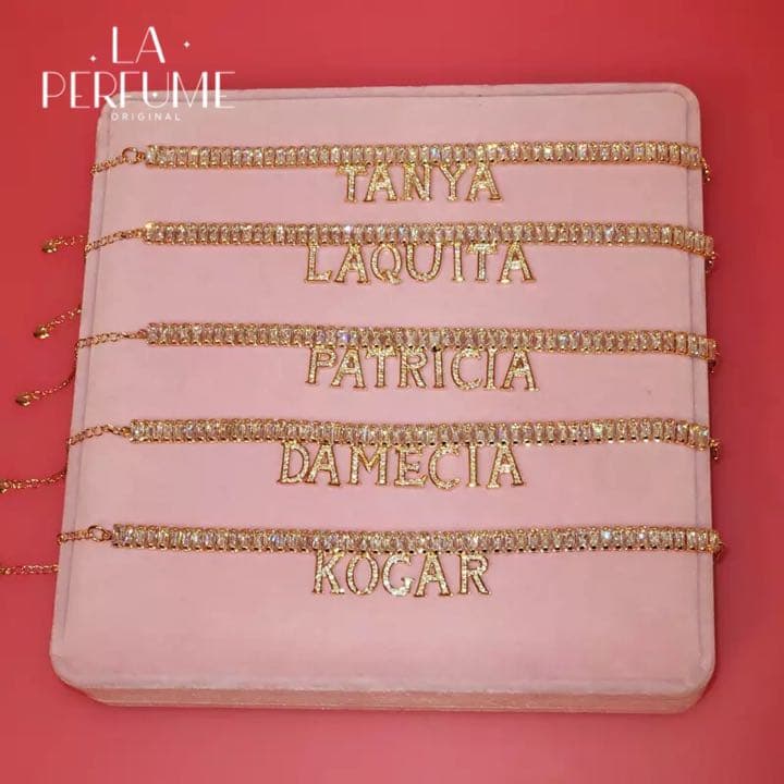 名入れ♡アンクレット キラキラ ゴージャス イニシャル ゴールド ハンドメイド