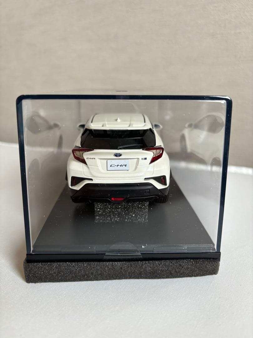 1/24 Toyota C-HR G（2017） ホワイトパール - メルカリ
