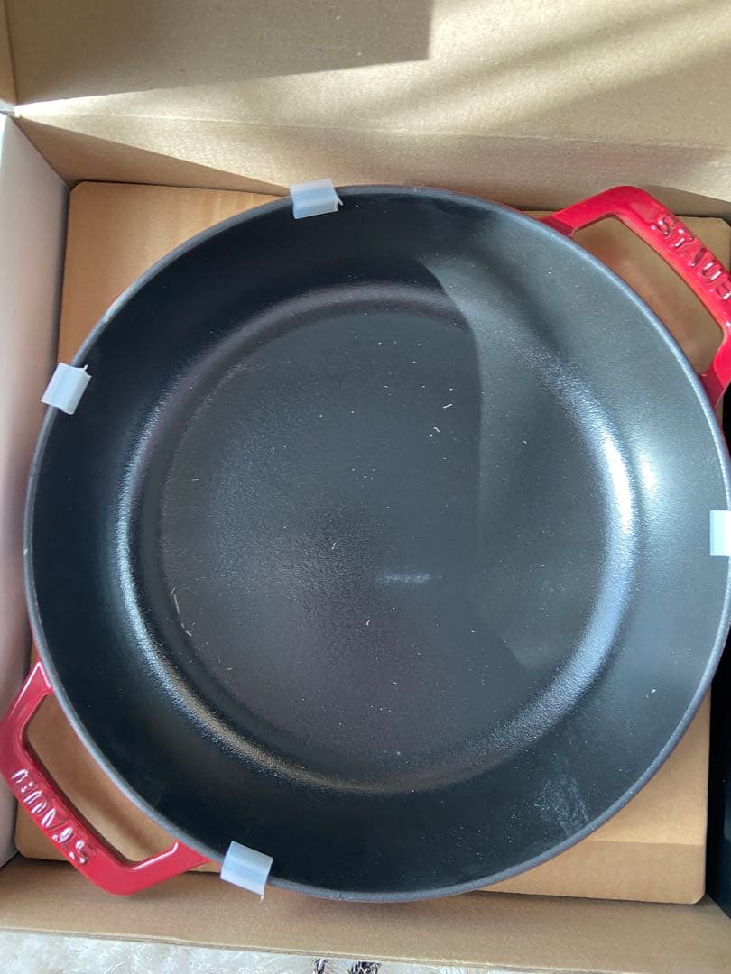 ⭐︎レア　STAUB ストウブ　ドラゴン ボルドー ブレイザー24cm