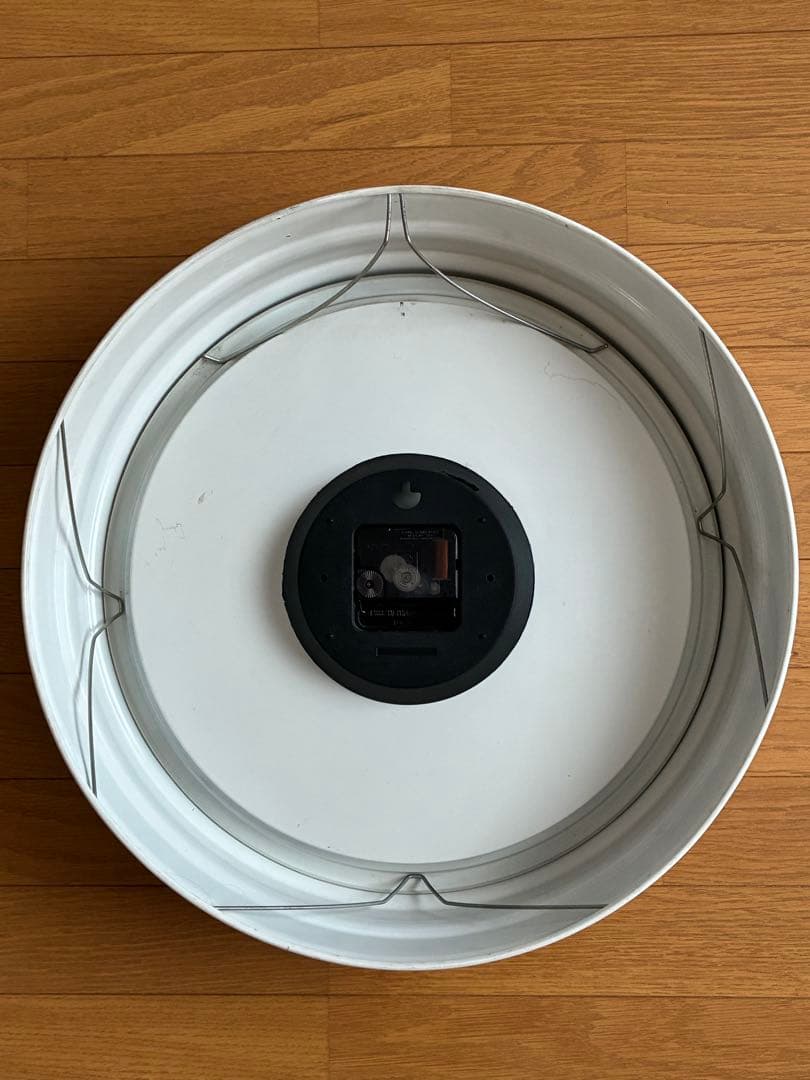 エッフェル塔デザインの大判壁掛け時計