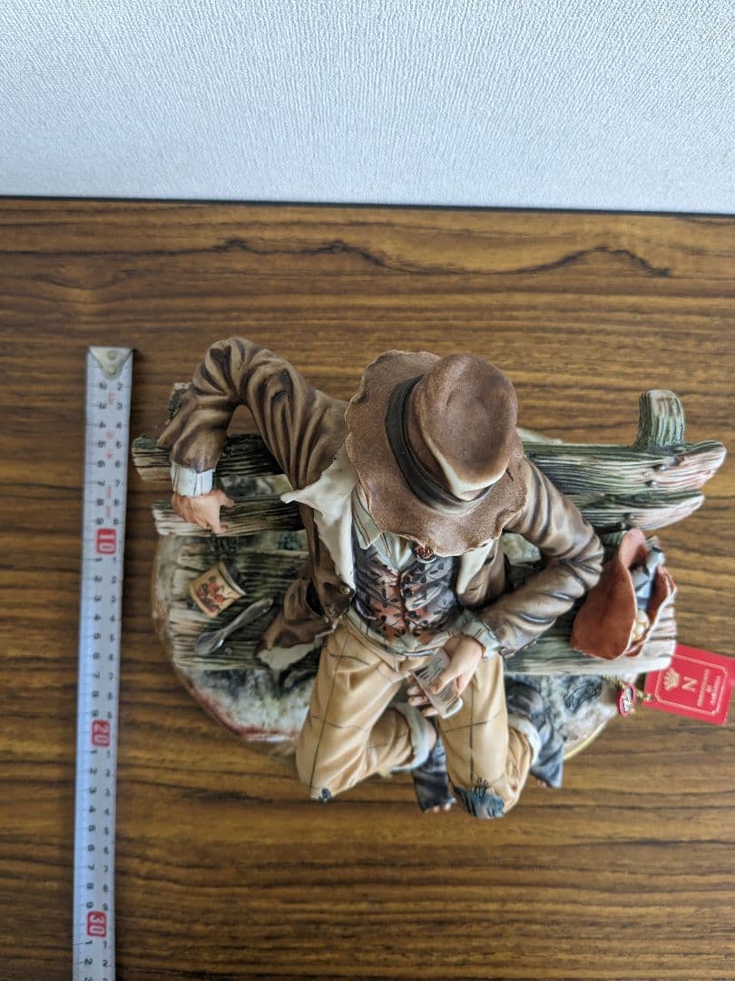 イタリア製 カポディモンテ フィギュリン 陶人形 置物 - メルカリ