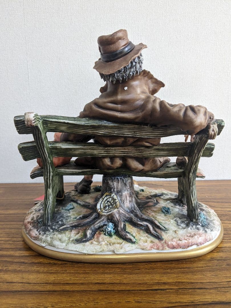 イタリア製 カポディモンテ フィギュリン 陶人形 置物 - メルカリ