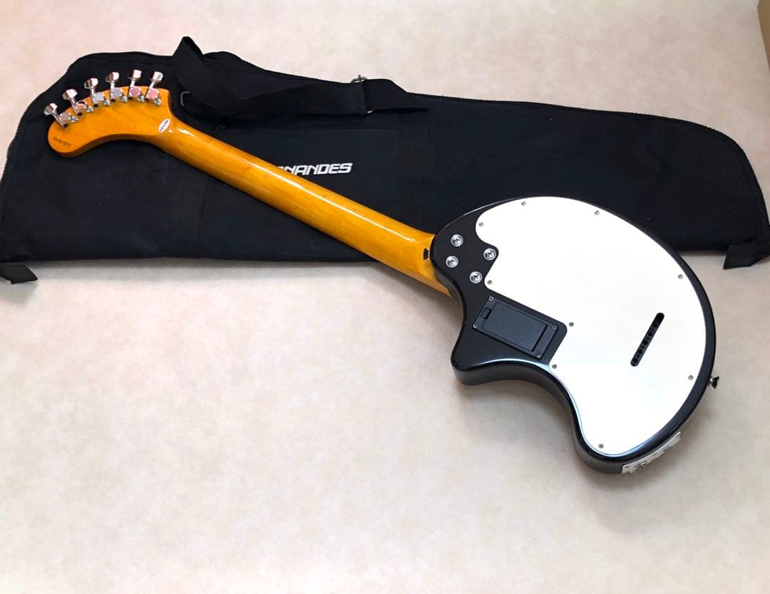 超美品】ZO-3 ST BLK アンプ内蔵ミニギター 専用ケース付 ぞうさん