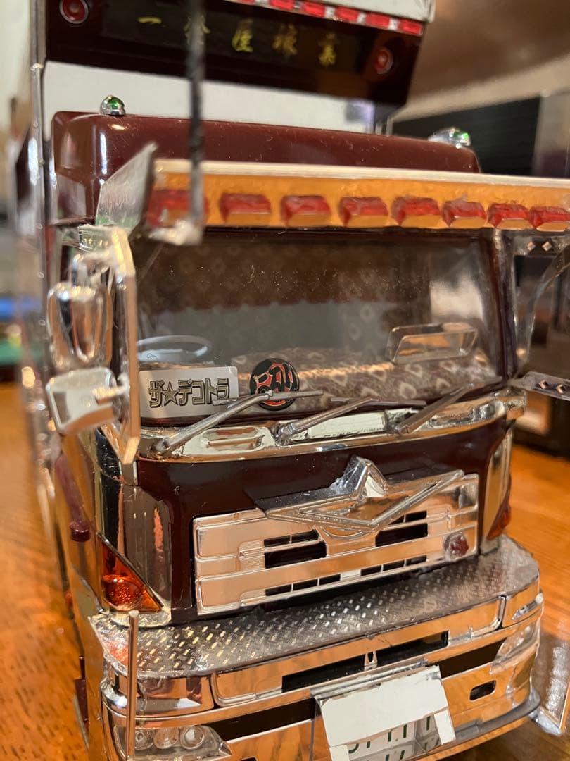 プロフィア、デカ箱ダンプ、デコトラ、完成品1／32