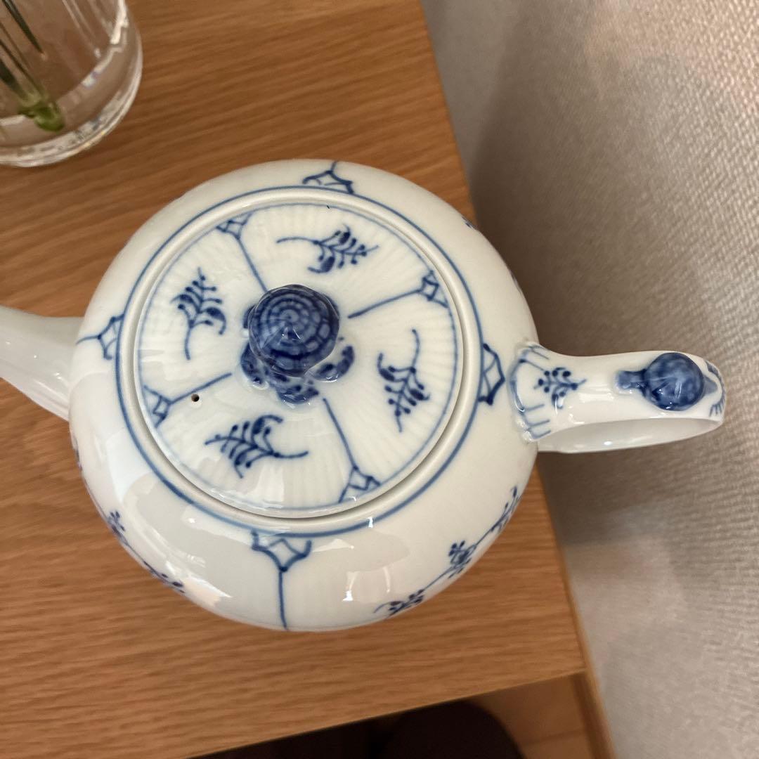 ロイヤルコペンハーゲン　ブルーフルーテッドプレイン　ティーポット700ml