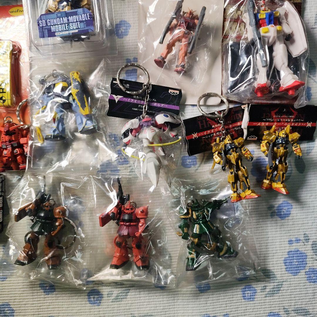 機動戦士　ガンダム　フィギュア フィギュアキーホルダー　まとめ売り　20点セット