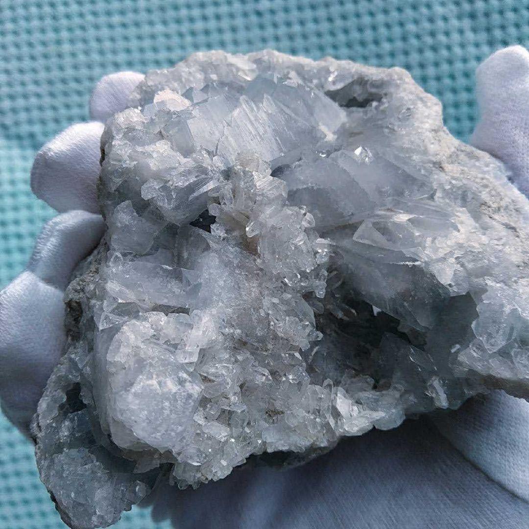 高品質 750g セレスタイト 天青石 セレスタイン 原石 クラスター ジオード