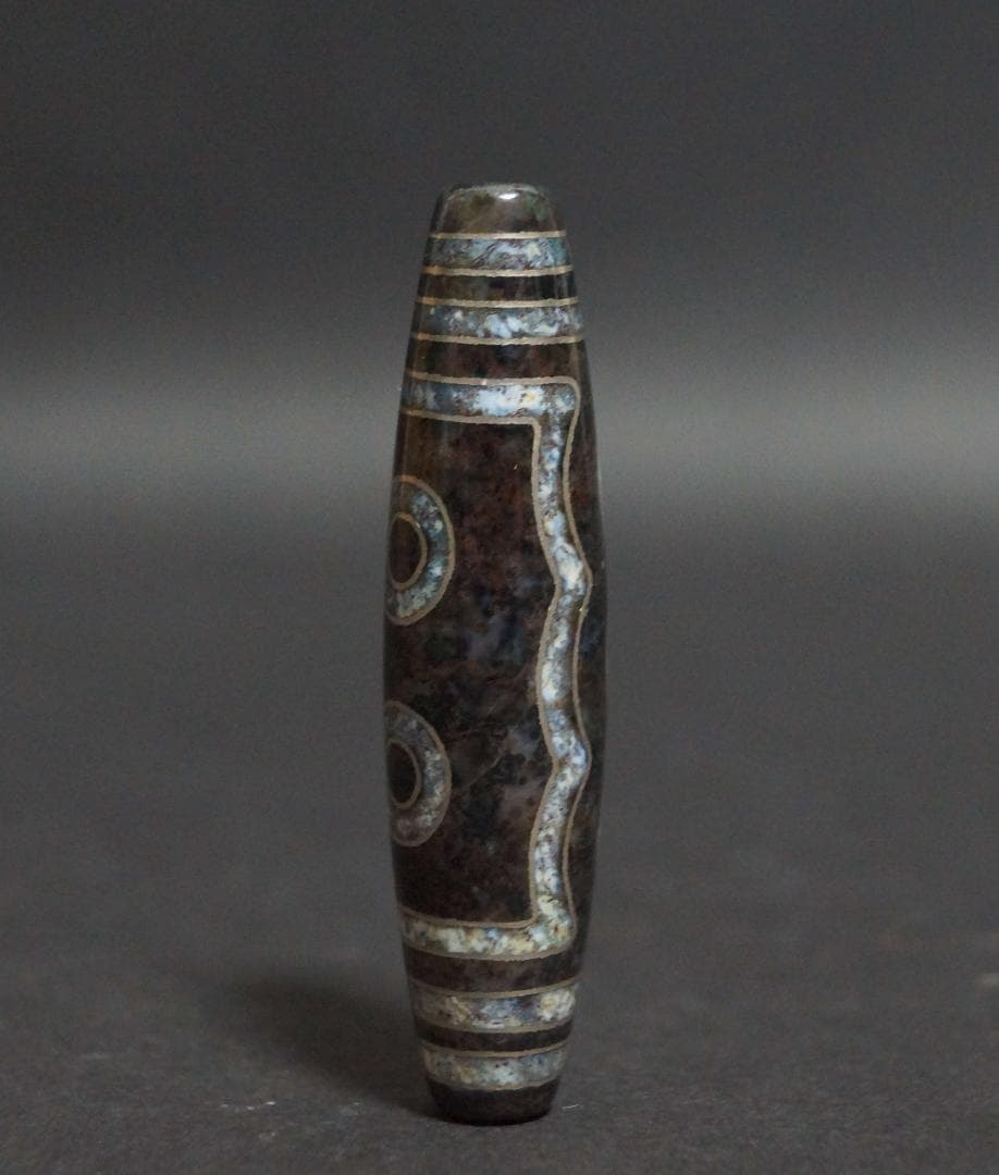 オールドチベットメノウ瑪瑙銀線象嵌『五眼天珠』根付緒締玉アゲート提げ物ビーズ