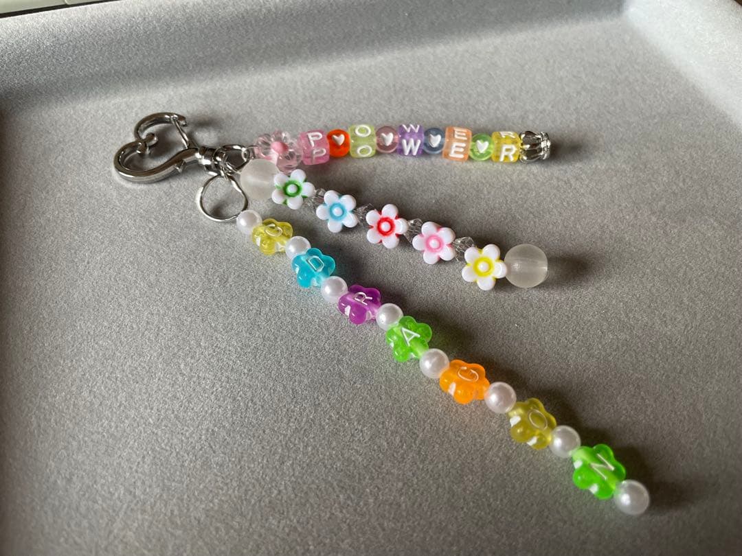 ⭐︎カラフルビーズ ネームタグ⭐︎