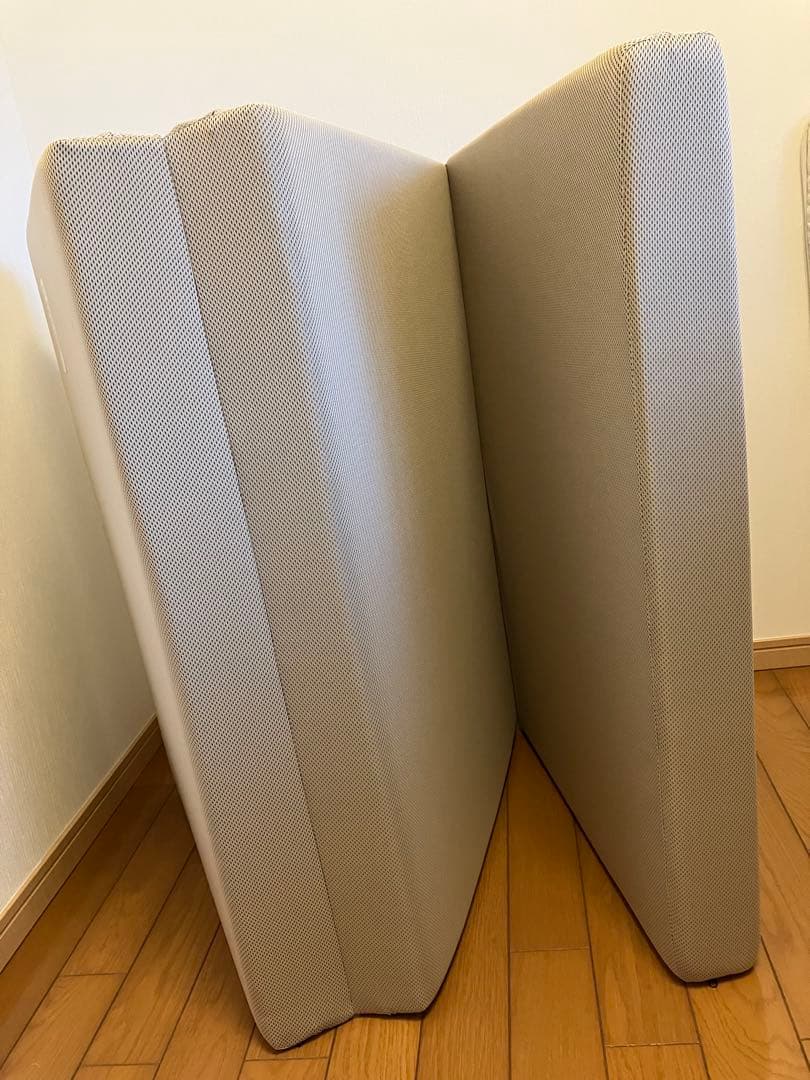 マニフレックスメッシュウイング　シングルサイズ　ミッドグレー