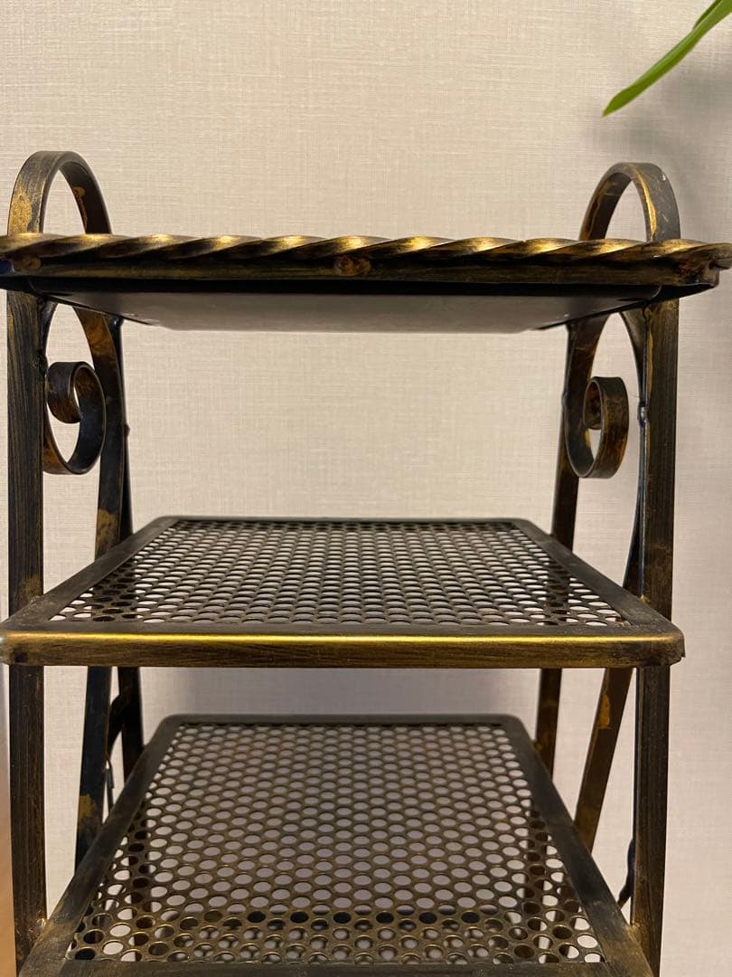 アイアン　シェルフ　アンティーク　装飾的