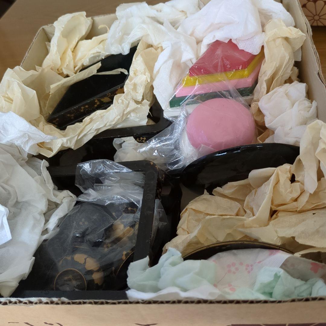 【更にお値下げ❗️】ひな祭り飾りセット　写真1〜4、17枚目分