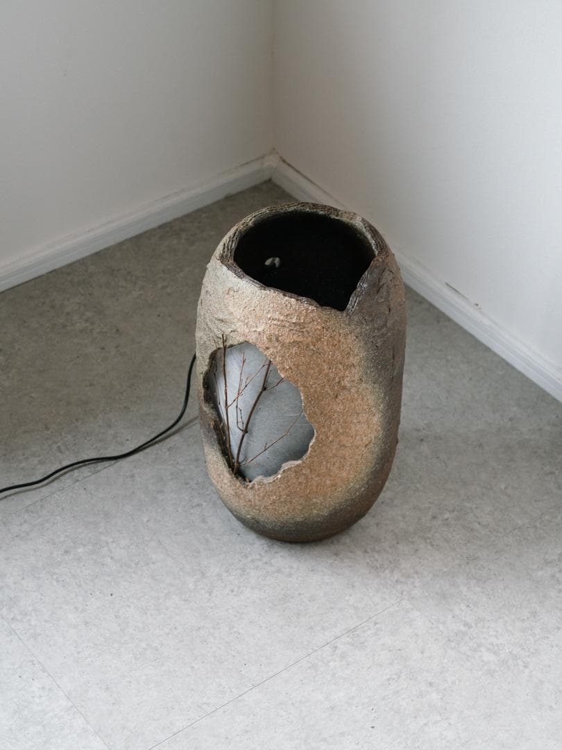 和モダン 信楽焼 つくばい照明 灯り オブジェ 陶器　ライト 什器