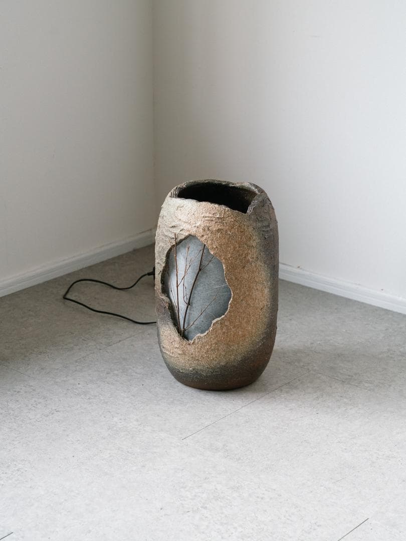 和モダン 信楽焼 つくばい照明 灯り オブジェ 陶器　ライト 什器