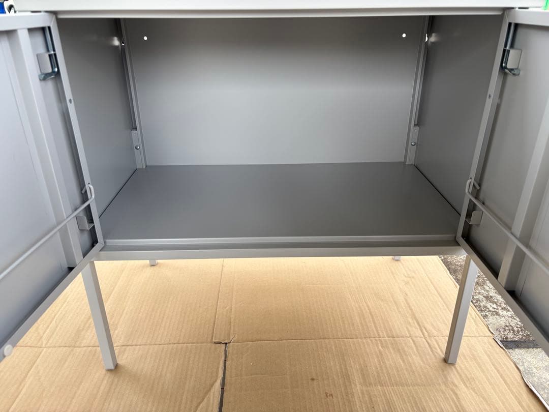 IKEA イケア　LIXHULT リックスフルト キャビネット, メタル/グレー