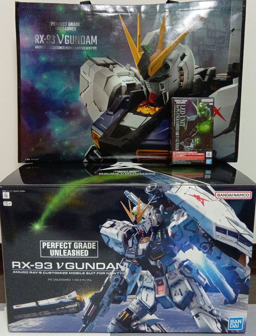 PG ニューガンダム + LEDユニット+ショッパーバッグ νガンダム - メルカリ