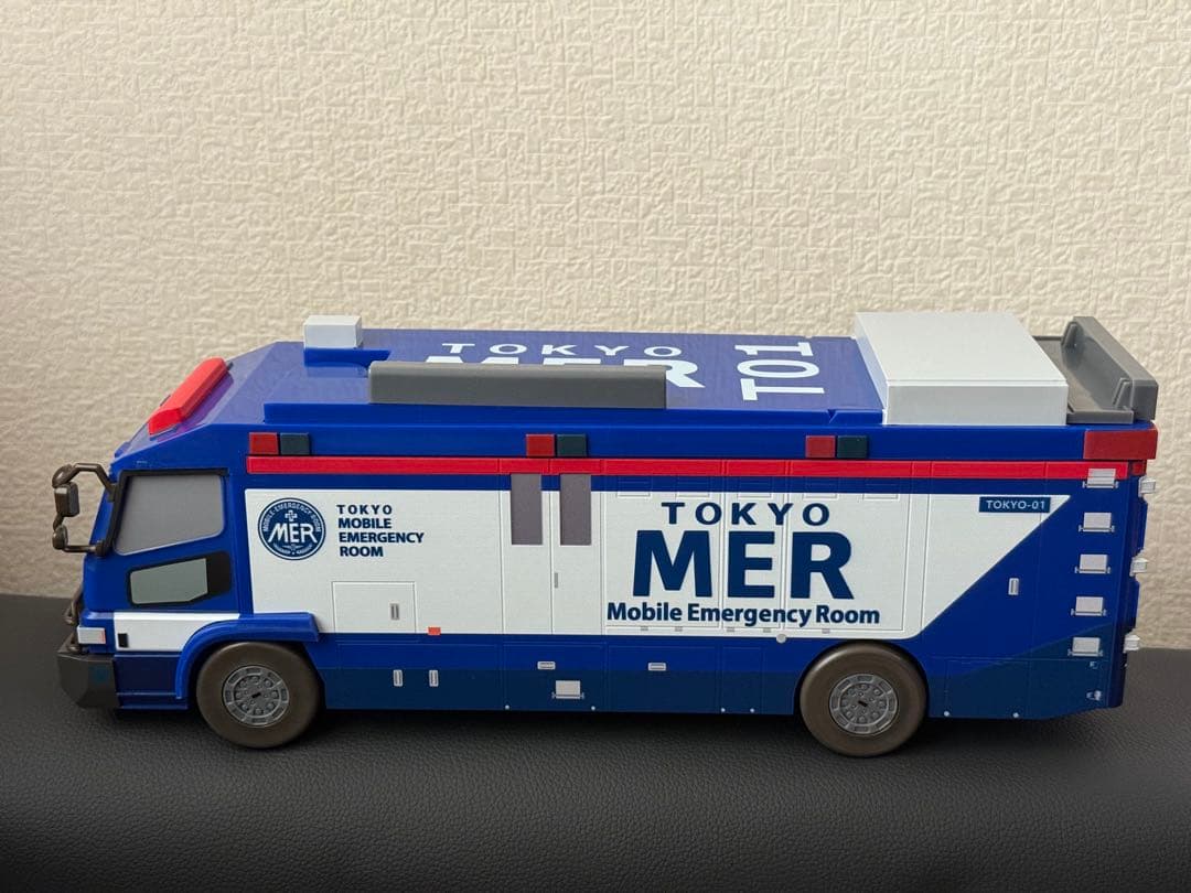 TOKYOMER ERカー型ポップコーンBOX 【トミカ付き】 - メルカリ