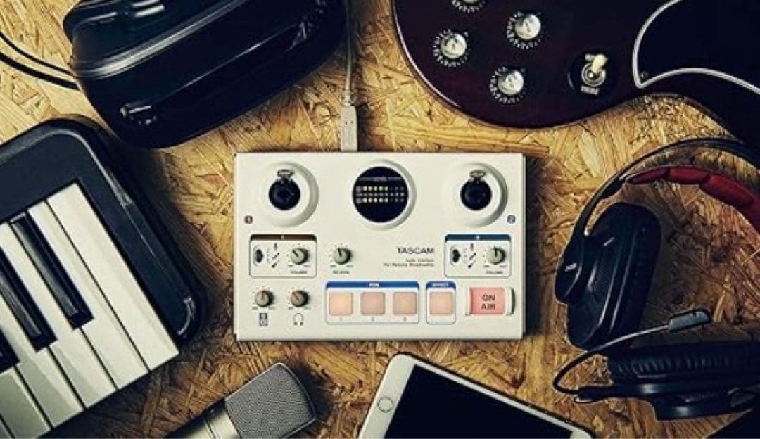 TASCAM タスカム US-42 新古品 (未使用)