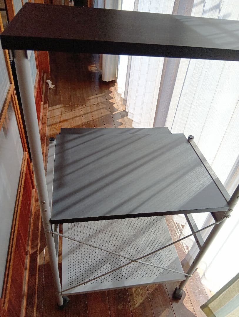 黒のパソコンデスク 引き出し付き