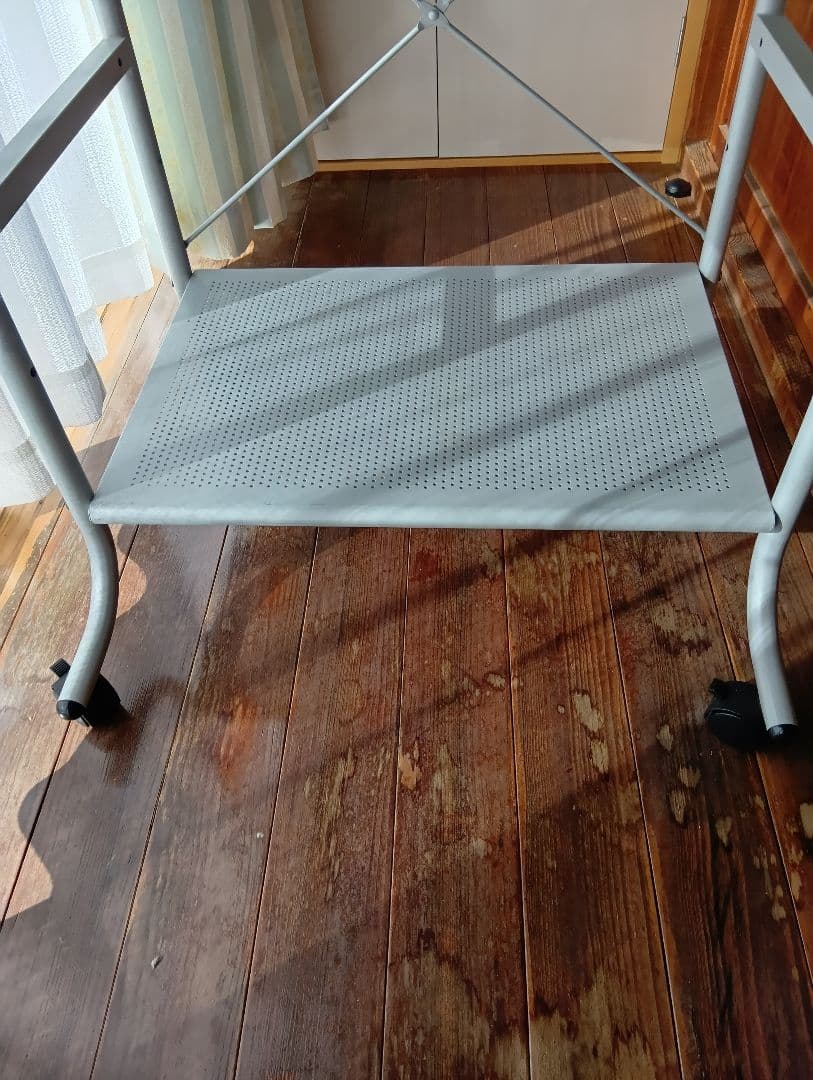 黒のパソコンデスク 引き出し付き