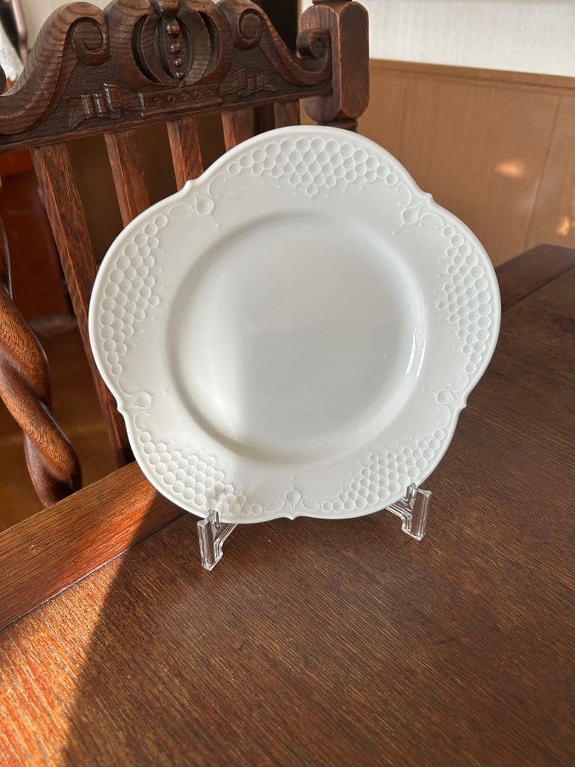 マイセン　皿　ホワイトレリーフペア