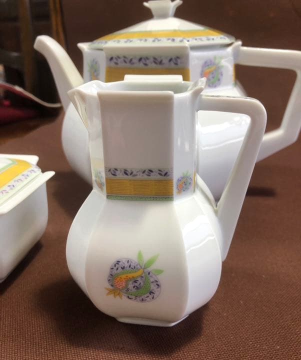 BERNARDAUD ベルナルドの【Phuketプーケット］シリーズの三点セット