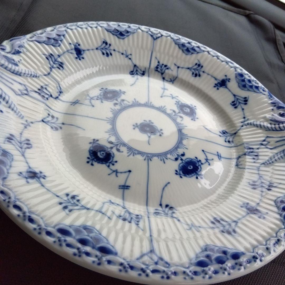 ロイヤルコペンハーゲン B＆Bプレート 大皿 ブルーフルーテッド　ハーフレース