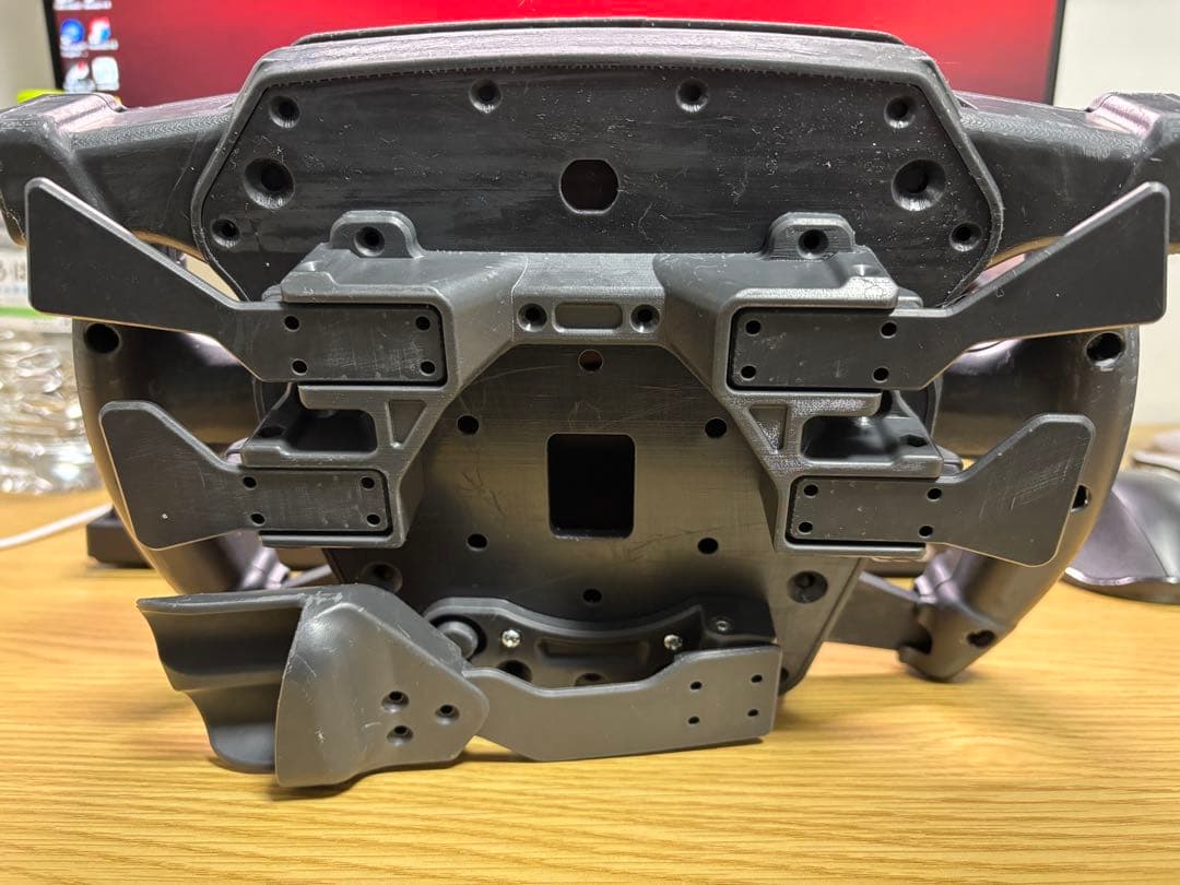 レッドブルF1ステアリングホイール デスクトップオブジェ - メルカリ