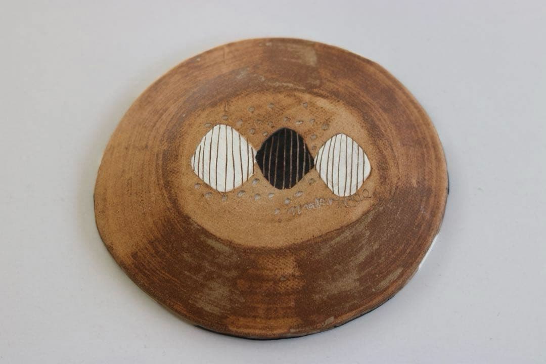 未使用　佐藤真琴　プレート　やちむん