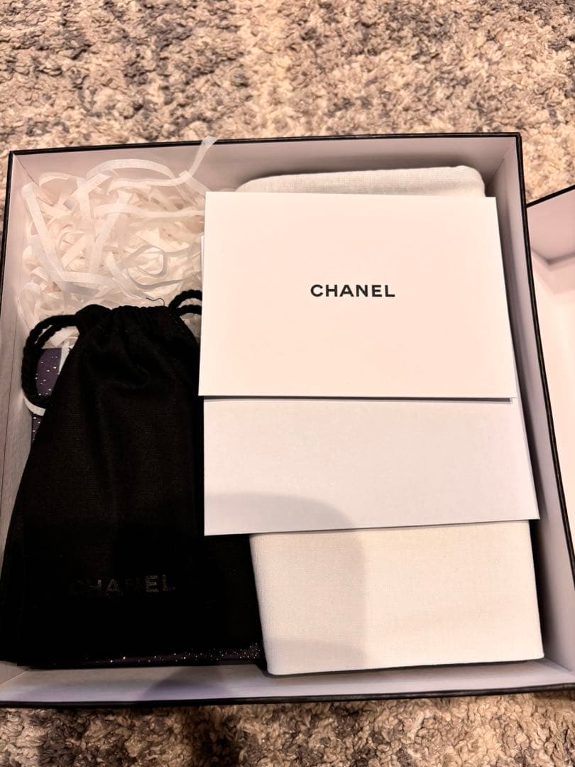 【完売品】シャネル ホリデー限定セット2025リップ アンド ネイルケアセット