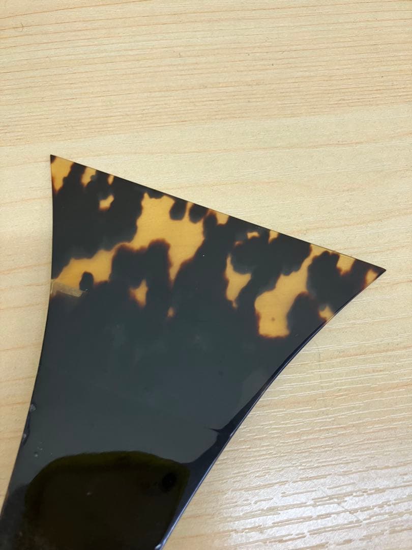 さ*ん様 津軽三味線用 最高級べっ甲バチ 水牛手元 鼈甲