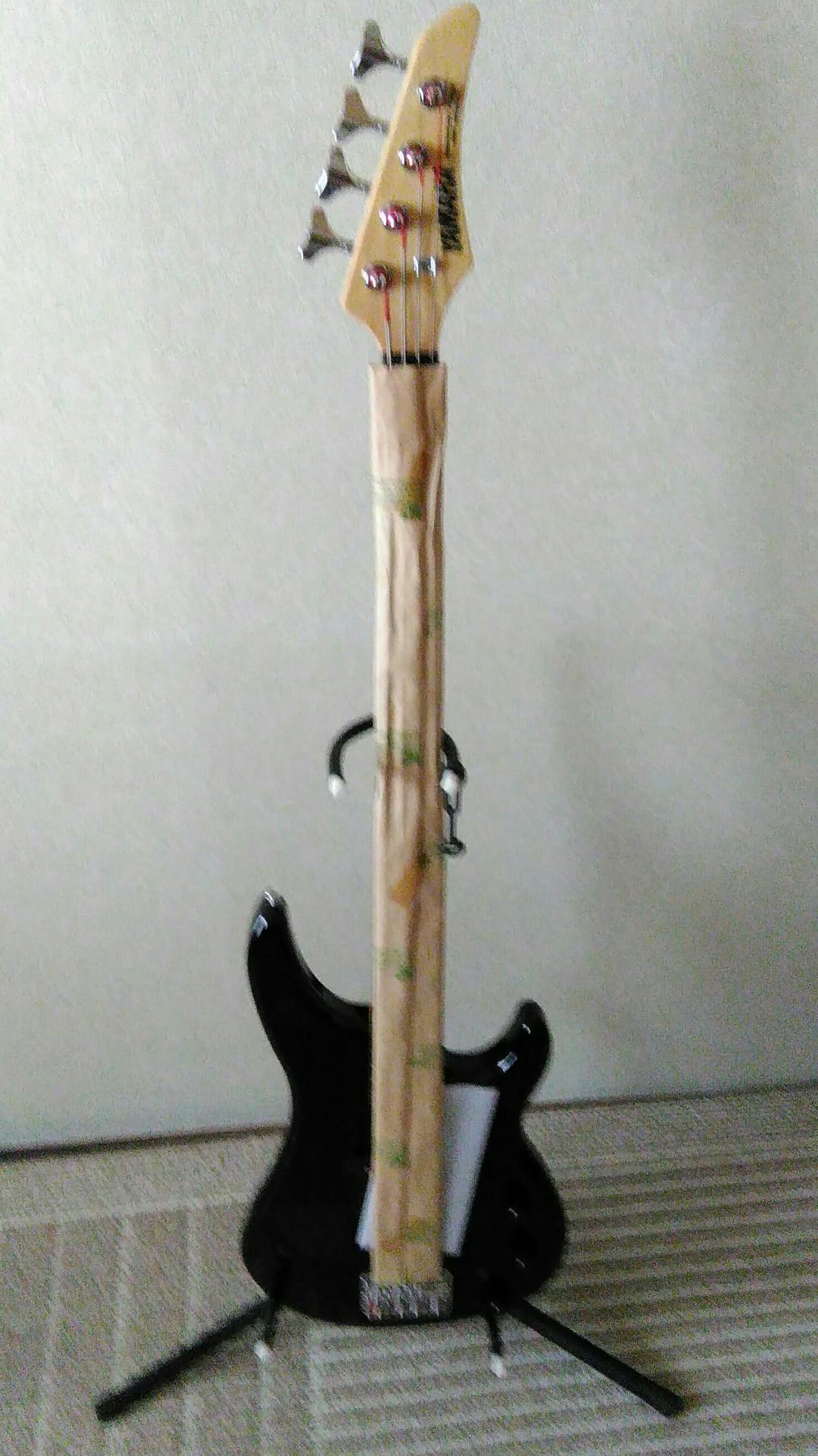 ヤマハ　エレキべース