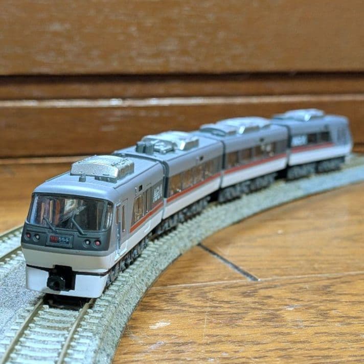 Bトレイン『西武10000系ニューレッドアロー』4両 - メルカリ