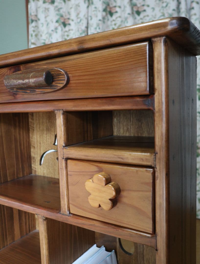 吉野杉のさくらの飾り棚　手作り　奈良