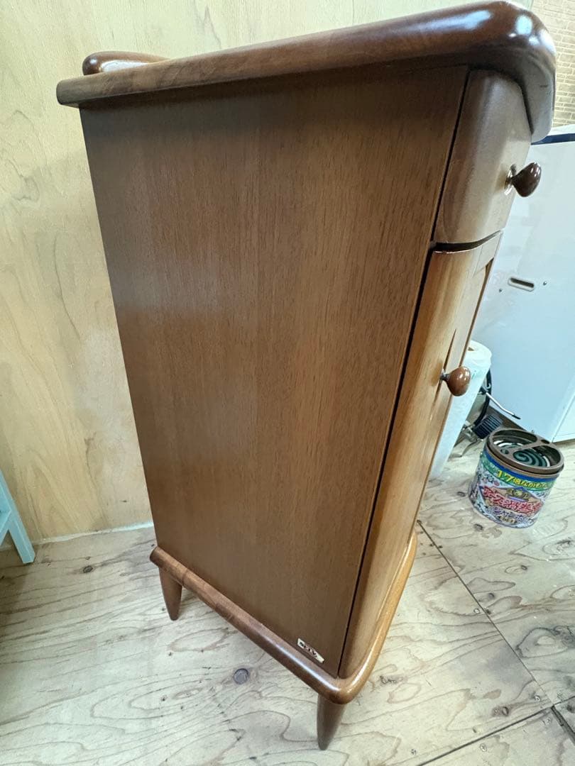 イタリア製 SELVA社 キャビネット