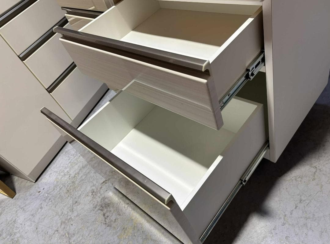 NITORI ポスティアシリーズ 幅105cmキッチンボード、食器棚、Used